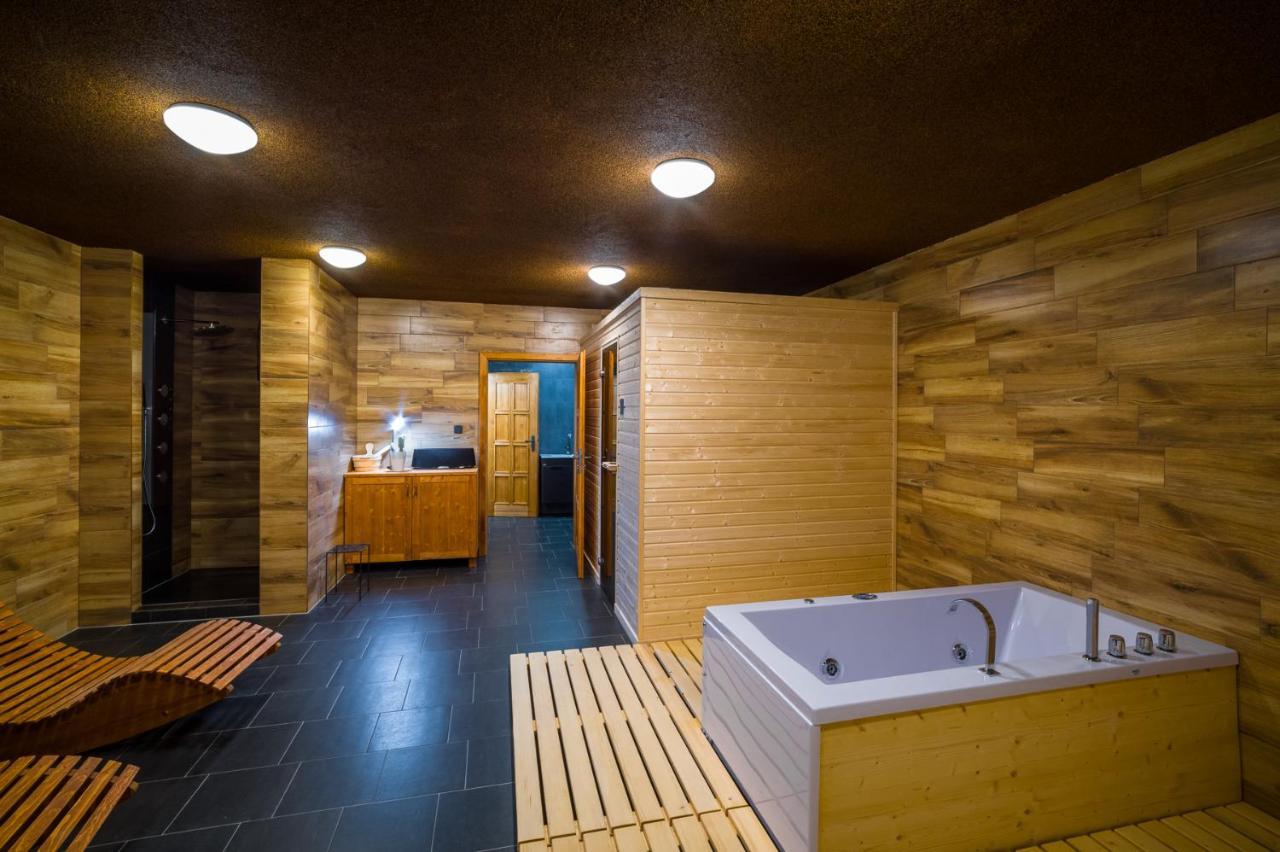 Ranch Jestrebice Otel Hermanicky Dış mekan fotoğraf