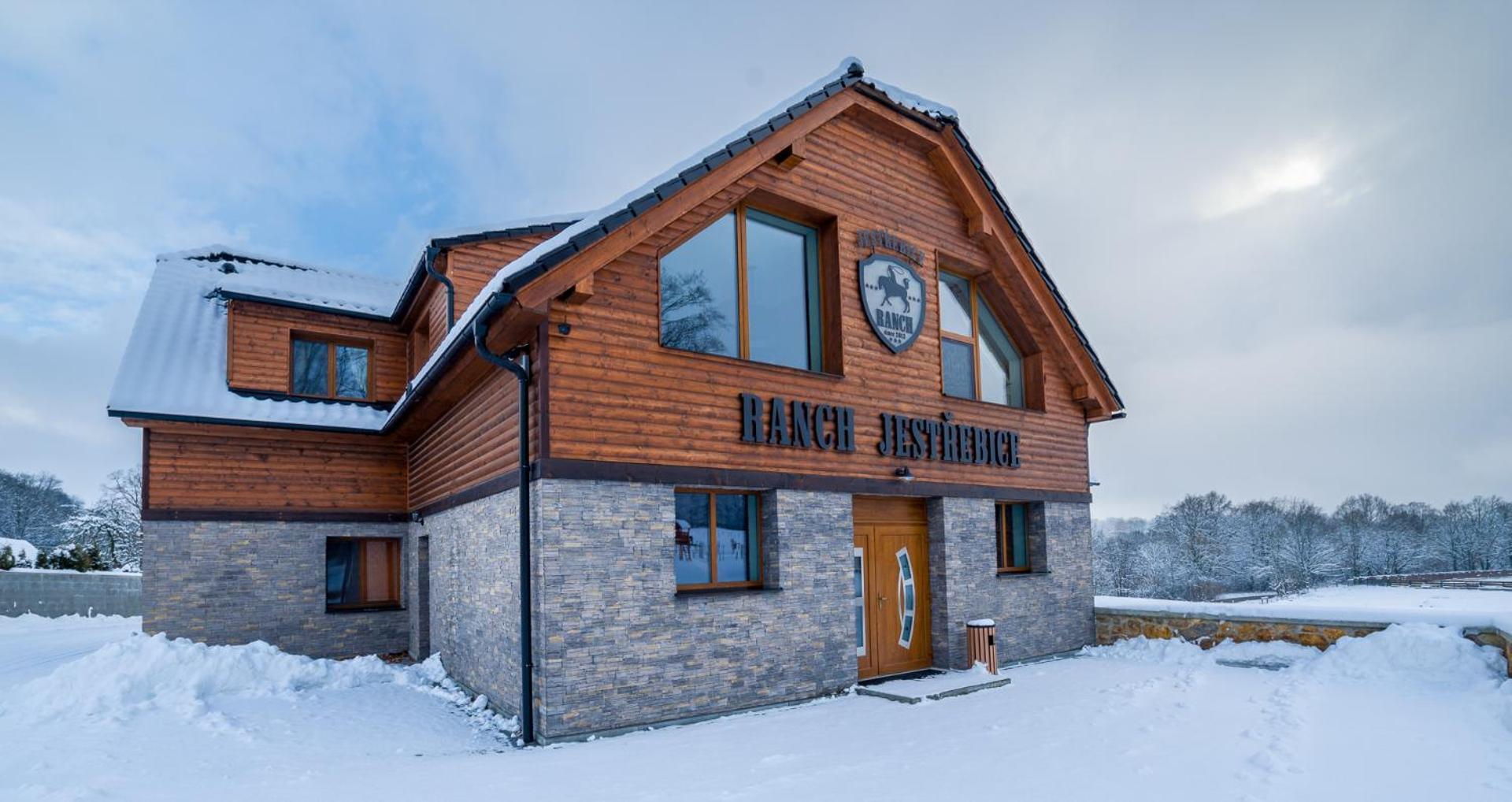 Ranch Jestrebice Otel Hermanicky Dış mekan fotoğraf